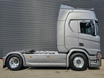 R450 4x2 / FULL AIR / PARKING COOLER / 2 TANKS / PTO